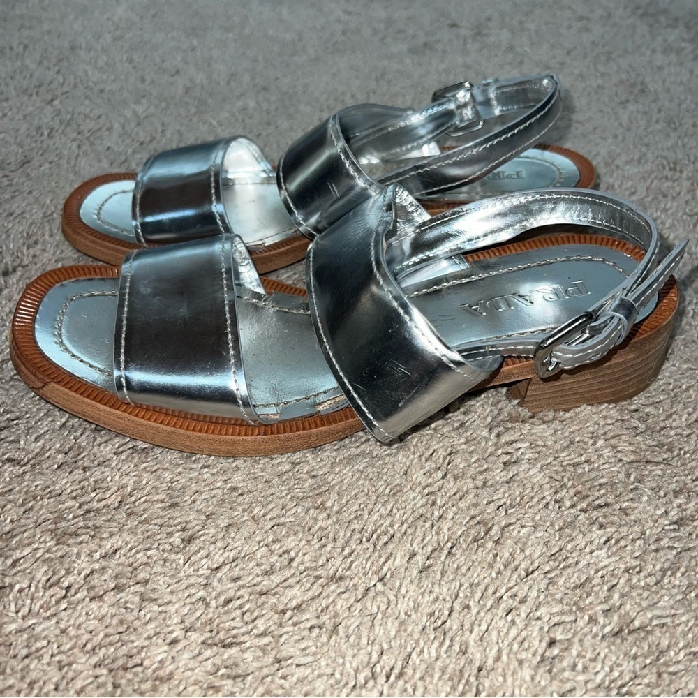 PRADA silver patent leather double banded metallic sandals sz 7 - Picture 7 of 12